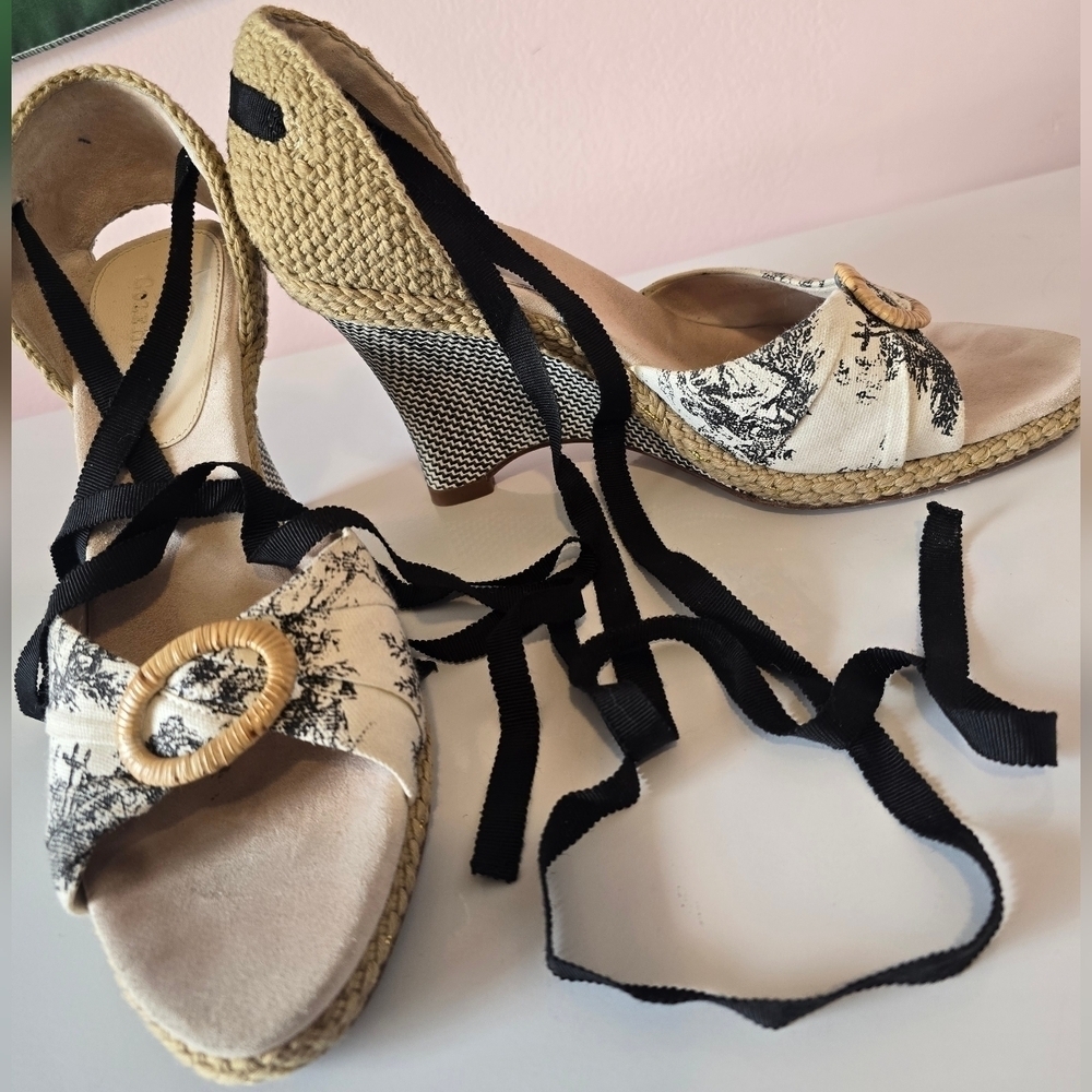 Cole Haan Heels Stansie Wedge Tie Wrap Sandal Size 7.5 B - D19537